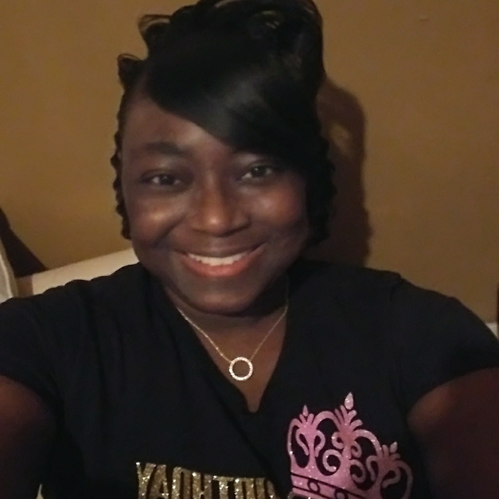 Meet your Posher, Tanisha